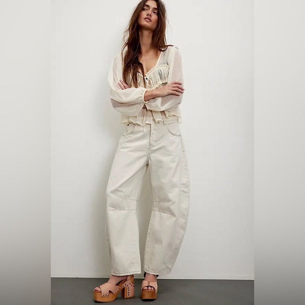 NWOT FREE PEOPLE WE THE FREE Good Luck Barrel Jeans | Milk MSRP $98 CURRENT